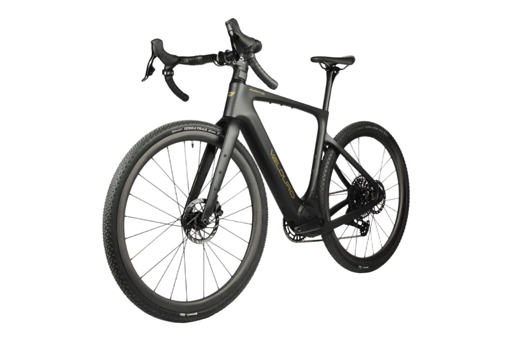 Velduro Phantom X 4 groot.webp